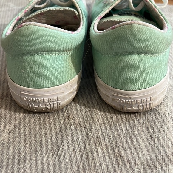 Size 8 Converse turquoise - Picture 4 of 7